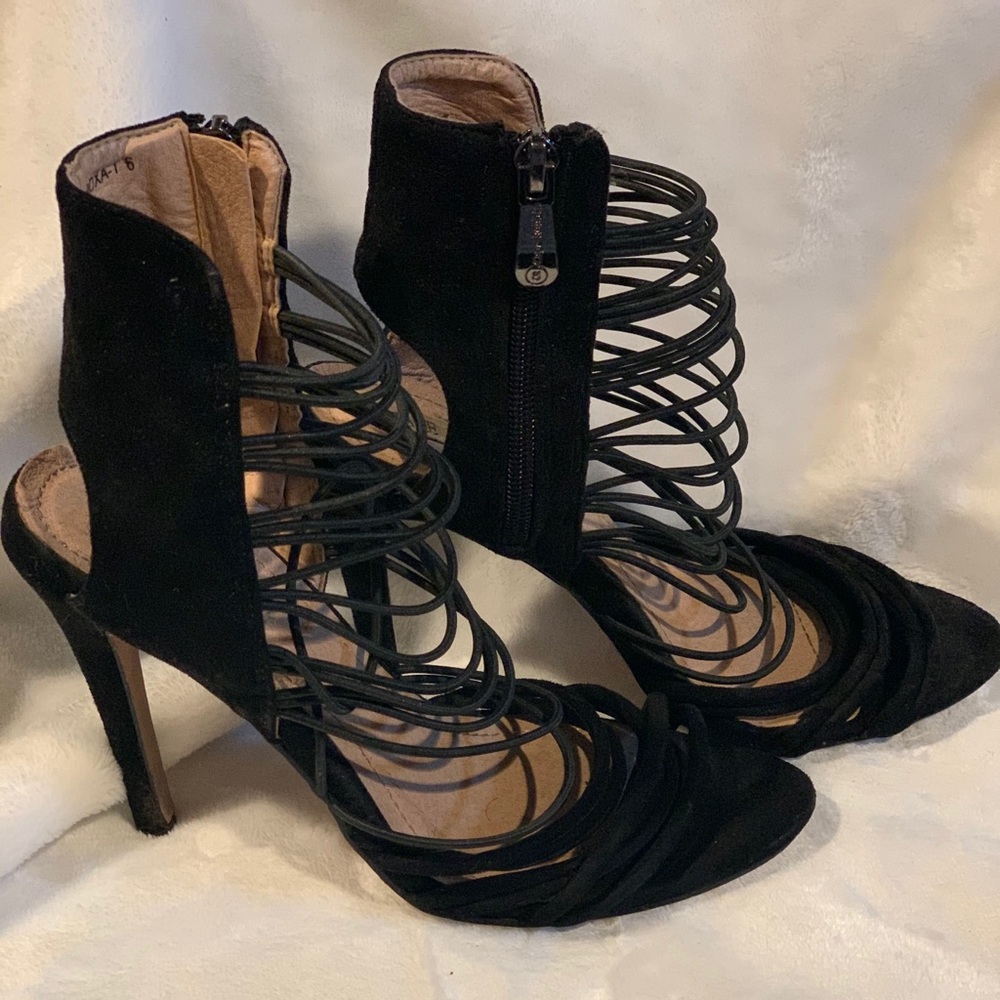Cape Robbin Sexy Strappy Heel